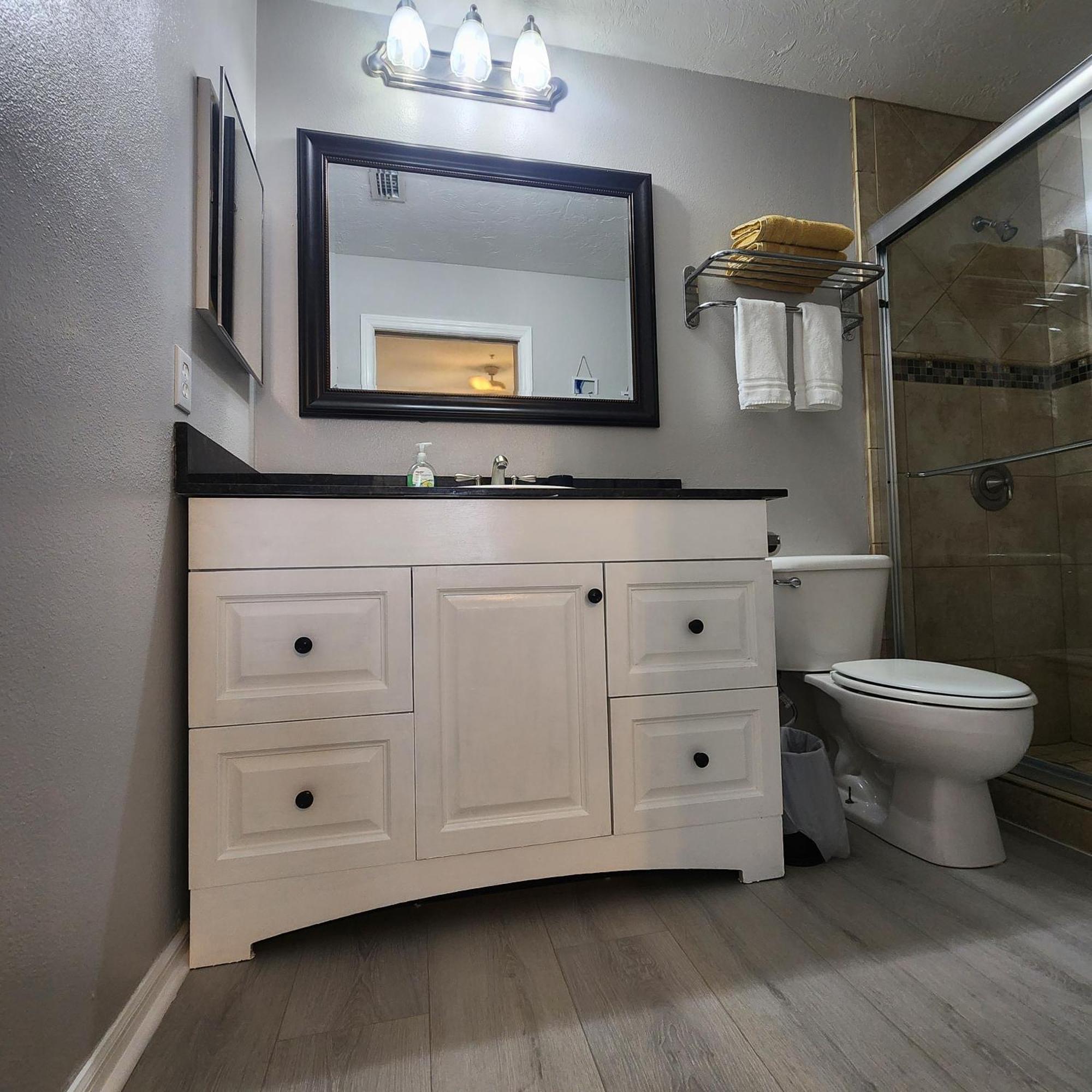 1 Bed 1 Bath At Img Near Beach Bradenton Kültér fotó